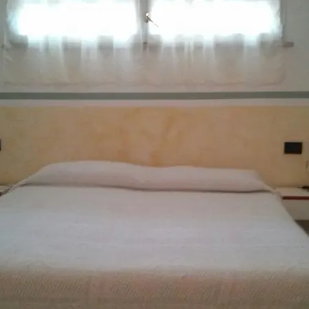 B&B Al Verde & Mare Porto Garibaldi Exterior photo